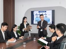 Đội ngũ quản lý Haviland họp cùng chủ đầu tư
